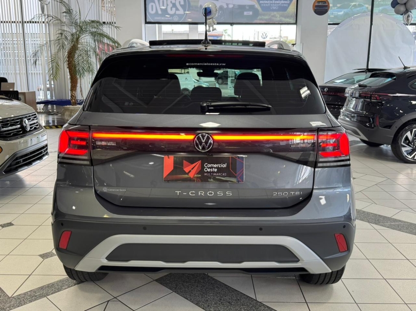 volkswagen t-cross 1.4 250 tsi total flex highline automatico 4p 202612