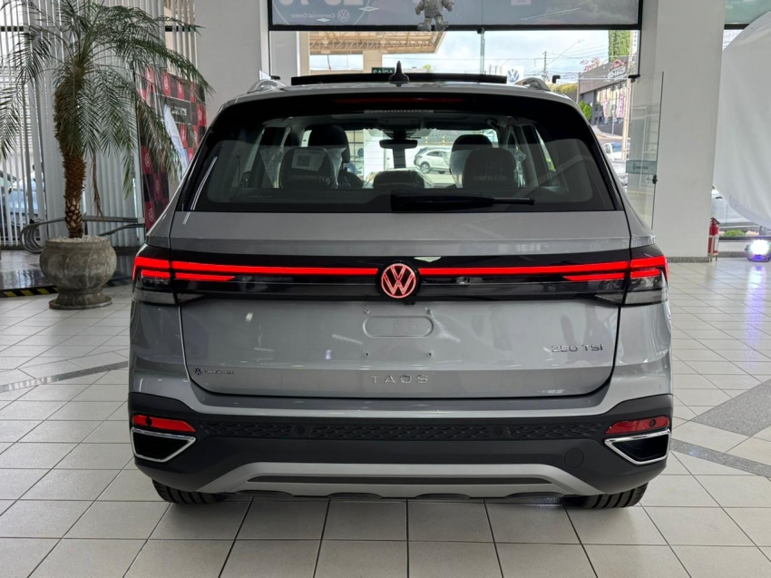 volkswagen taos 1.4 250 tsi total flex highline automatico 4p 202615