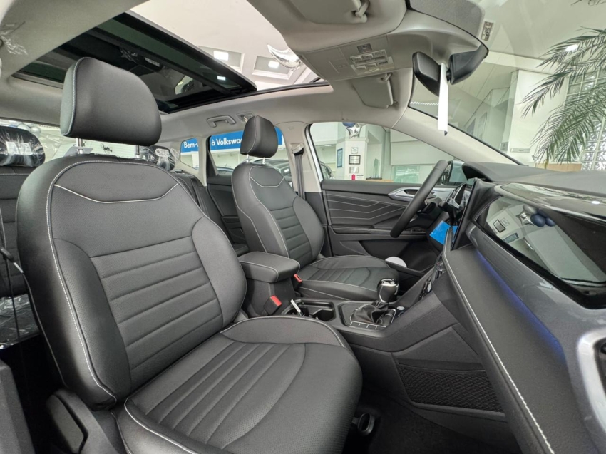 volkswagen taos 1.4 250 tsi total flex highline automatico 4p 202610