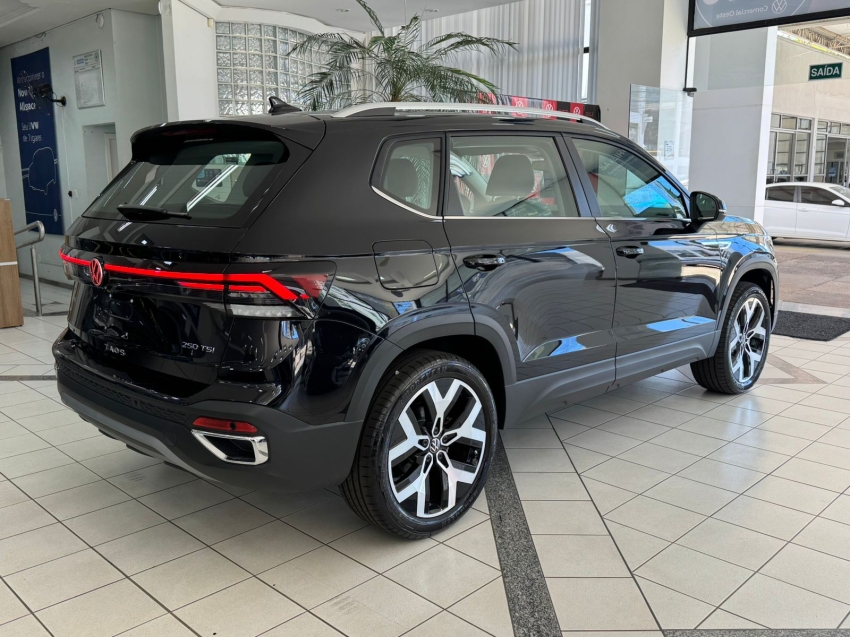 volkswagen taos 1.4 250 tsi total flex highline automatico 4p 202619