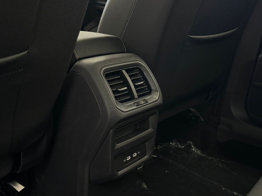 volkswagen taos 1.4 250 tsi total flex highline automatico 4p 202610