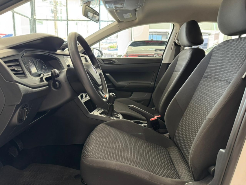 volkswagen polo 1.0 mpi total flex manual 4p 20215