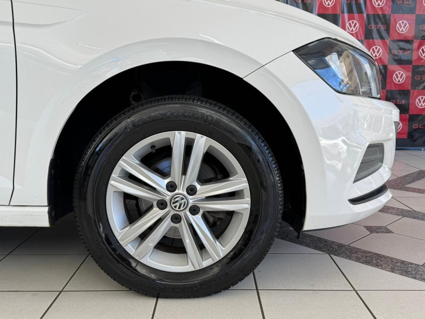 volkswagen polo 1.0 mpi total flex manual 4p 20213