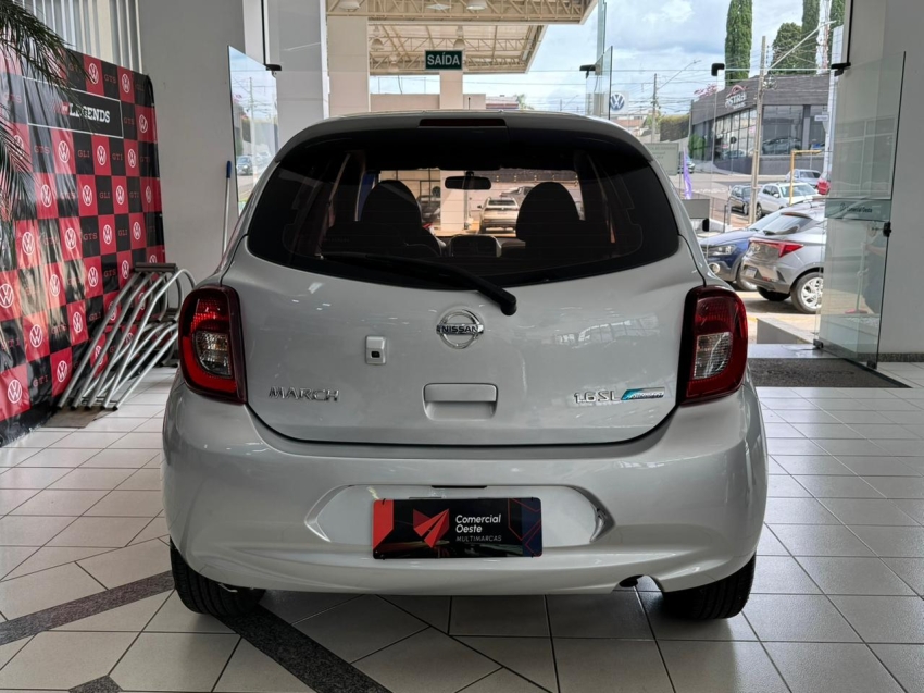 nissan march 1.6 sl 16v flex 4p xtronic automatico 201712