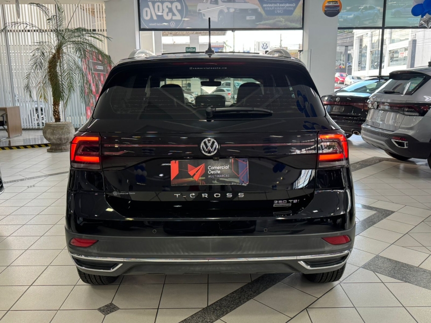 volkswagen t-cross 1.4 250 tsi total flex highline automatico 4p 202012