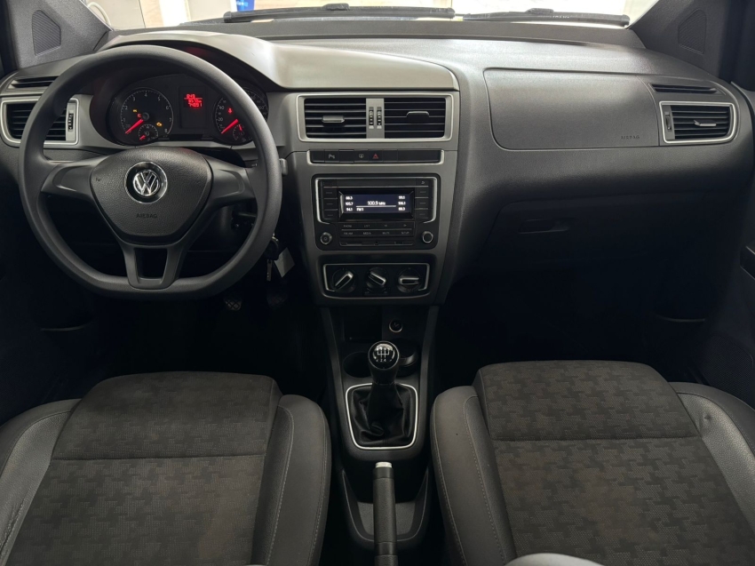 volkswagen fox 1.0 mpi track 12v flex 4p manual 20176