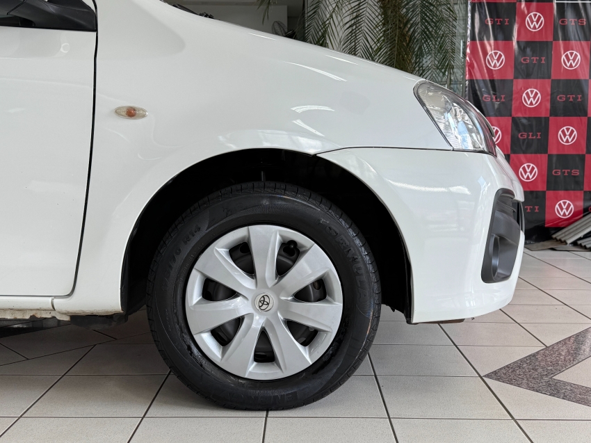 toyota etios 1.3 x 16v flex 4p manual 20182