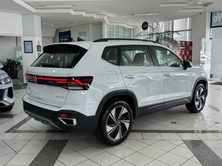 volkswagen taos 1.4 250 tsi total flex comfortline automatico 4p 202613