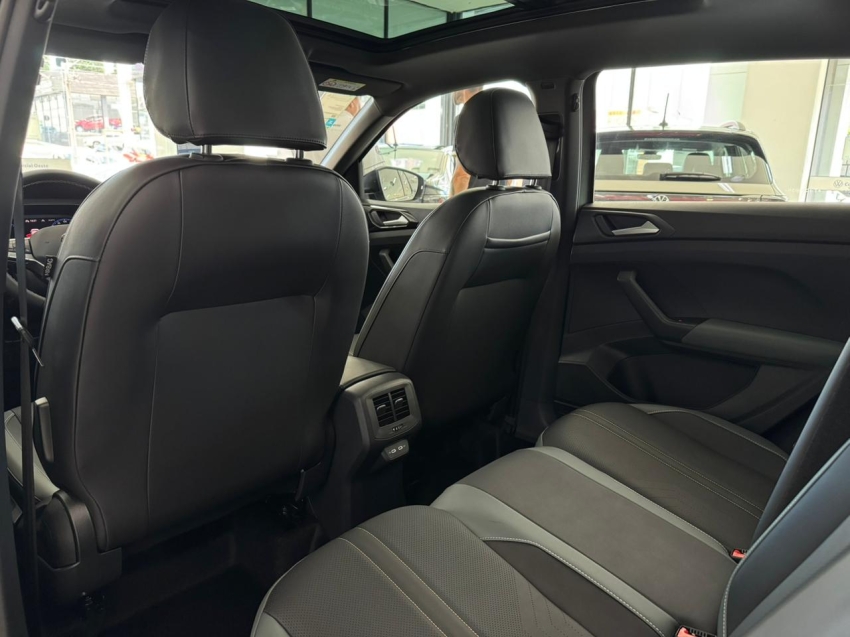 volkswagen t-cross 1.4 250 tsi total flex extreme automatico 4p 202611