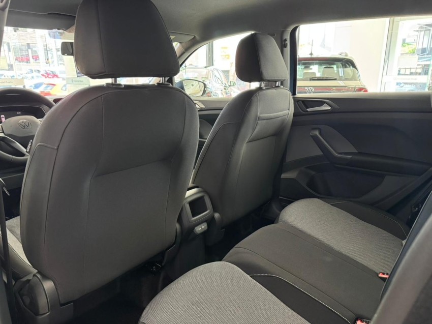 volkswagen t-cross 1.0 200 tsi total flex automatico 4p 202610
