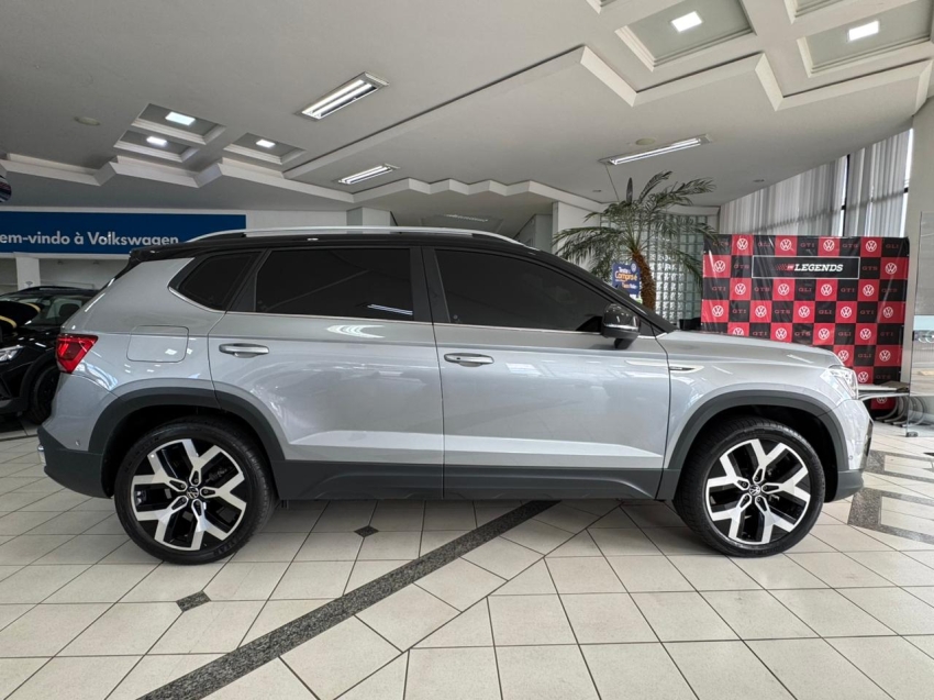 volkswagen taos 1.4 250 tsi total flex highline automatico 4p 20242