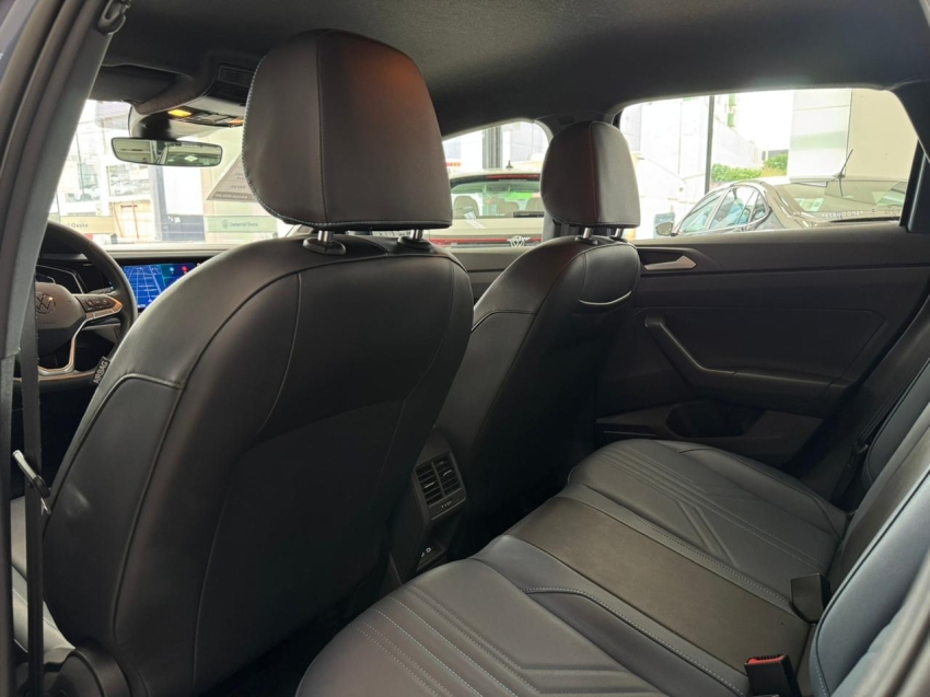 volkswagen nivus 1.0 200 tsi total flex highline automatico 4p 20258