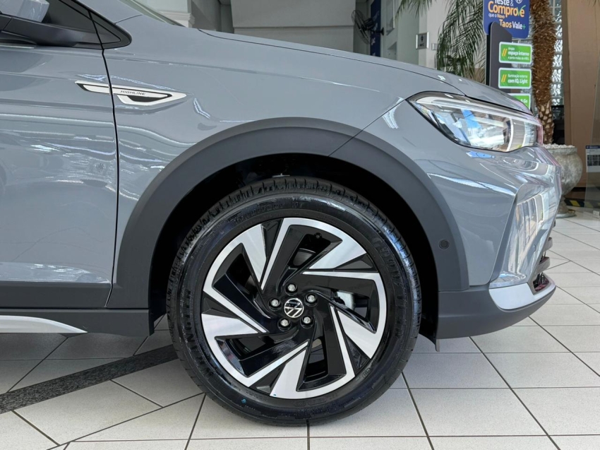 volkswagen nivus 1.0 200 tsi total flex highline automatico 4p 20263