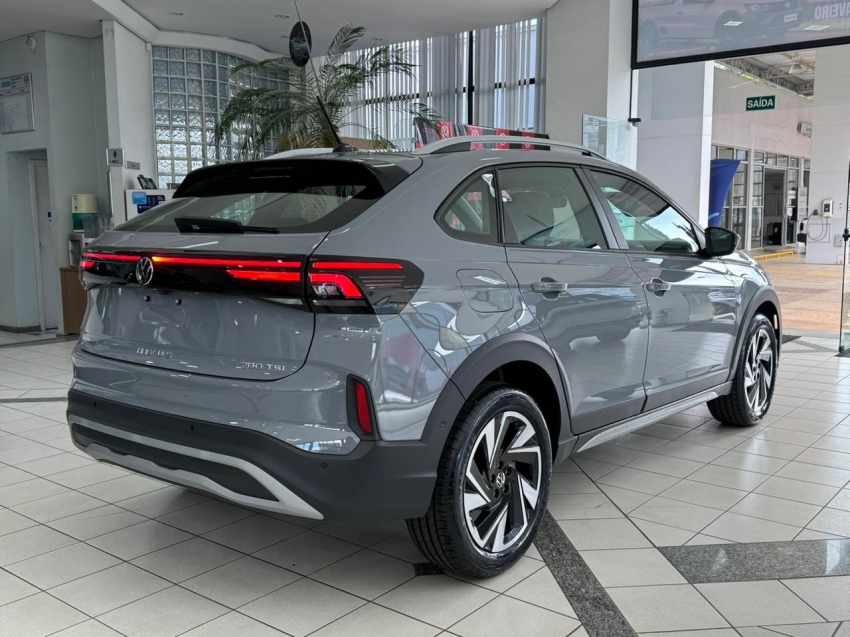 volkswagen nivus 1.0 200 tsi total flex highline automatico 4p 20269