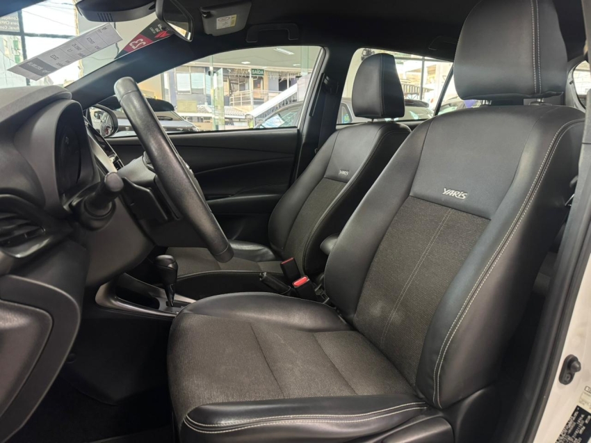 toyota yaris 1.5 16v flex xs connect multidrive 4p automatico 20234