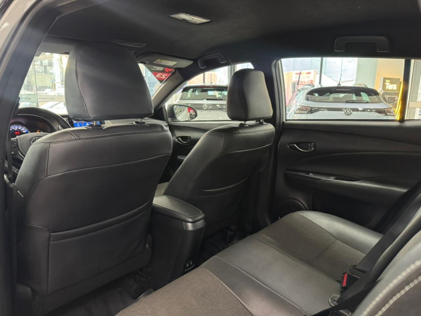 toyota yaris 1.5 16v flex xs connect multidrive 4p automatico 20239