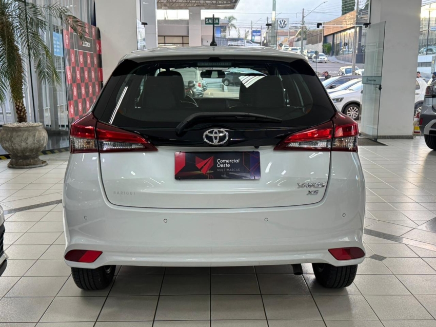 toyota yaris 1.5 16v flex xs connect multidrive 4p automatico 202312