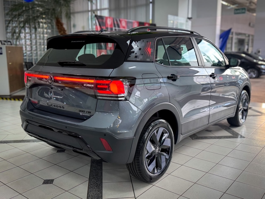 volkswagen t-cross 1.0 200 tsi total flex automatico 4p 202614