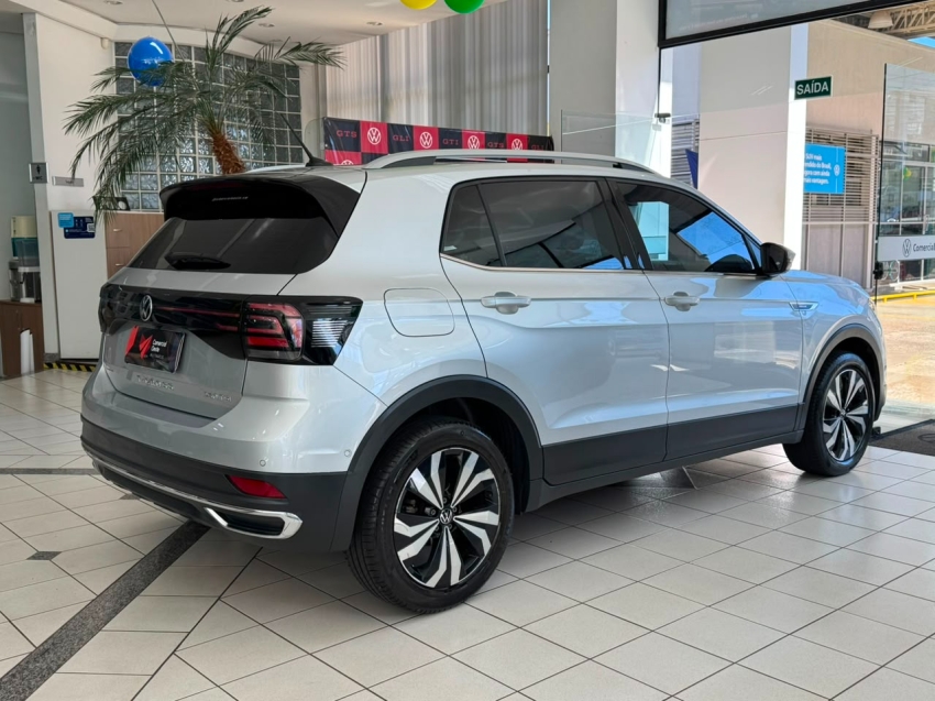 volkswagen t-cross 1.4 250 tsi total flex highline automatico 4p 202312
