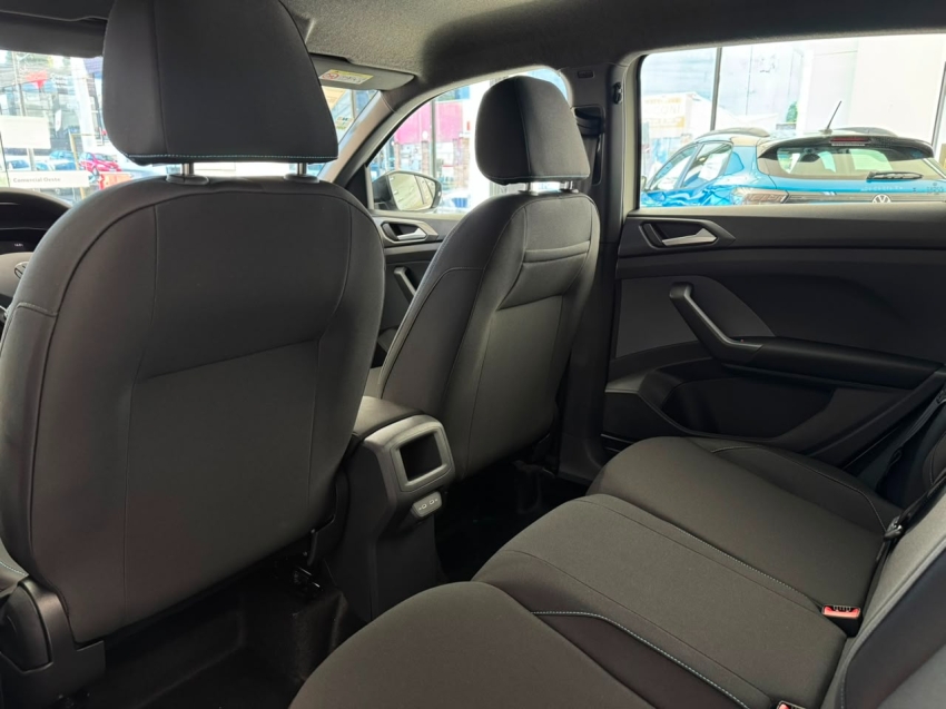 volkswagen t-cross 1.0 200 tsi total flex automatico 4p 202610