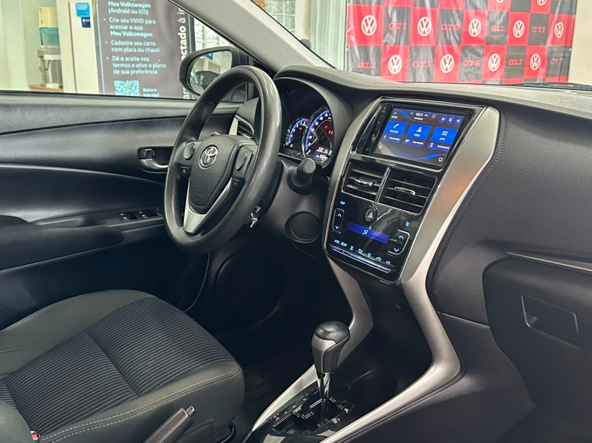 toyota yaris 1.5 16v flex sedan xl plus tech multidrive 4p automatico 20196