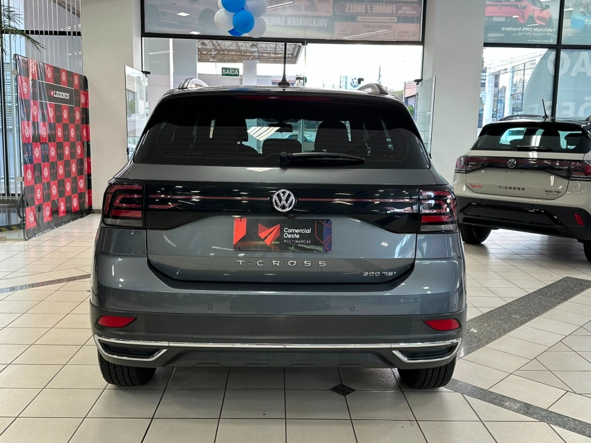 volkswagen t-cross 1.0 200 tsi total flex comfortline automatico 4p 202111