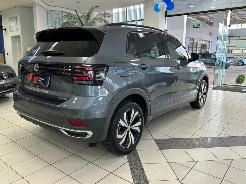 volkswagen t-cross 1.0 200 tsi total flex comfortline automatico 4p 202110