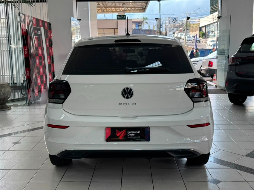 volkswagen polo 1.0 mpi manual flex 4p automatico 202411