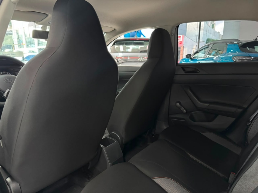 volkswagen polo 1.0 mpi manual flex 4p automatico 202410