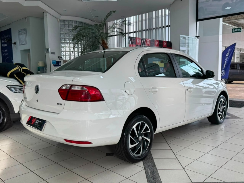 volkswagen voyage 1.6 msi totalflex trendline 4p manual flex 201810