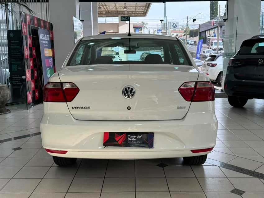 volkswagen voyage 1.6 msi totalflex trendline 4p manual flex 201811