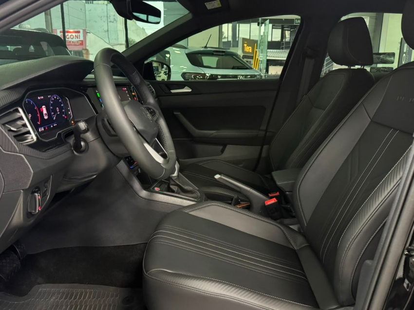 volkswagen nivus 1.0 200 tsi total flex highline automatico 4p 20255