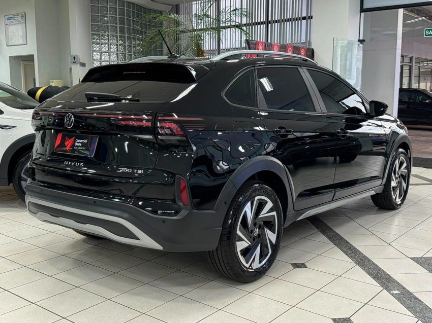 volkswagen nivus 1.0 200 tsi total flex highline automatico 4p 202510