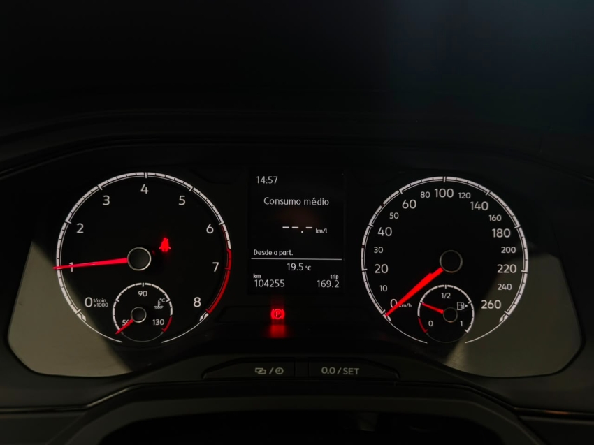 volkswagen polo 1.0 mpi total flex manual 4p 202111