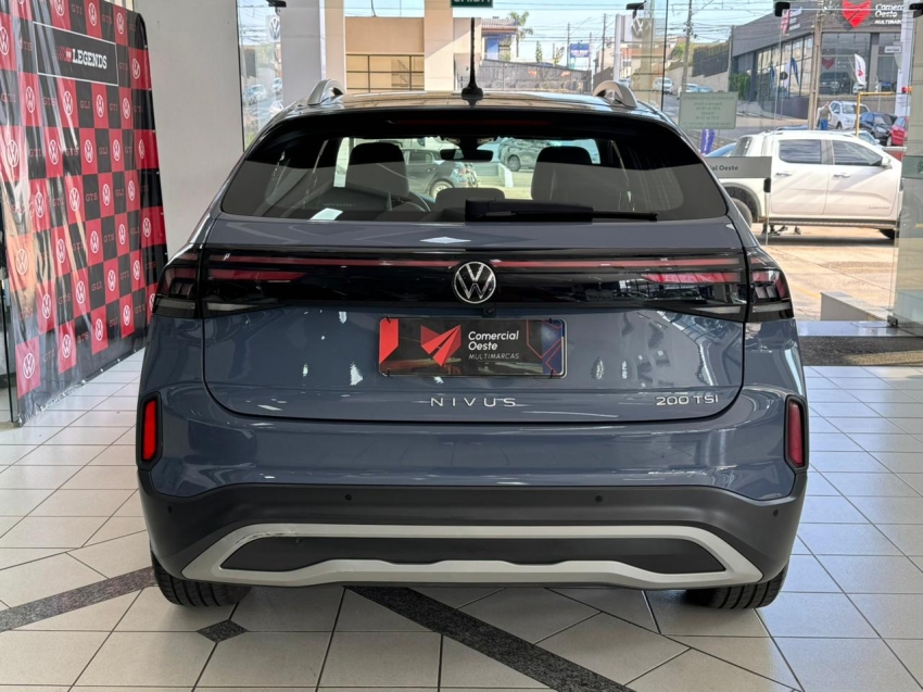 volkswagen nivus 1.0 200 tsi total flex highline automatico 4p 202511