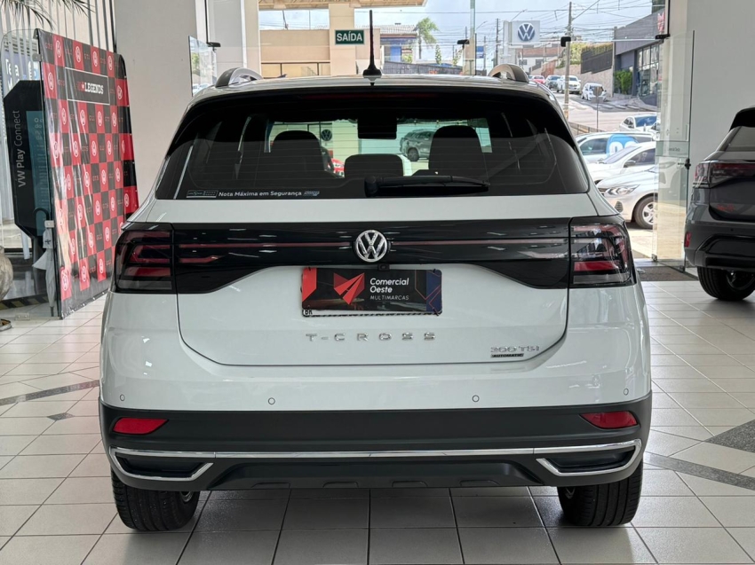 volkswagen t-cross 1.0 200 tsi total flex comfortline automatico 4p 202013