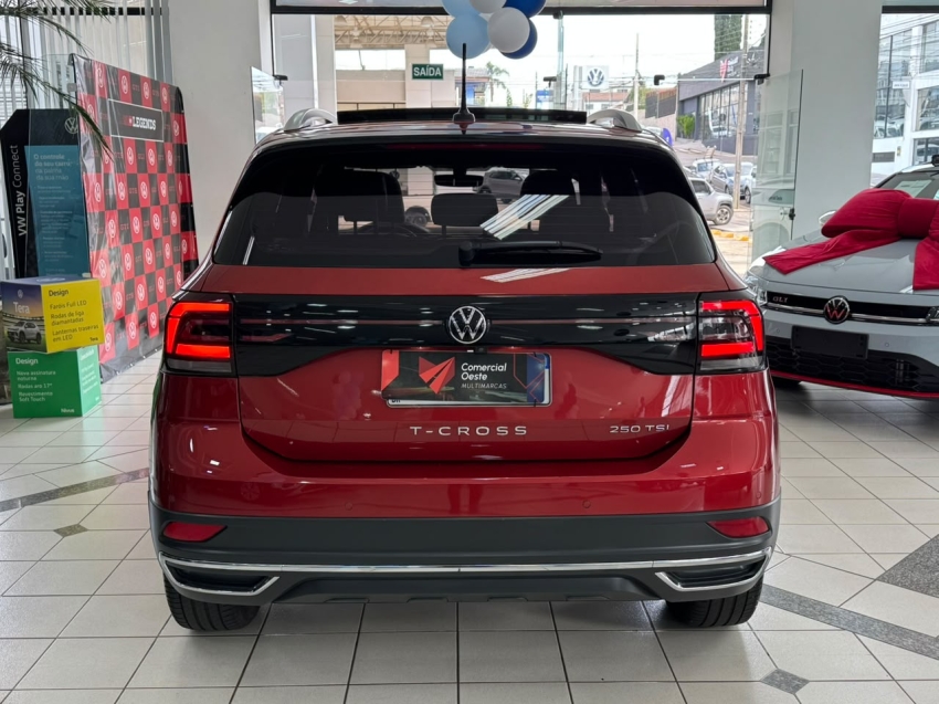 volkswagen t-cross 1.4 250 tsi total flex highline automatico 4p 202212