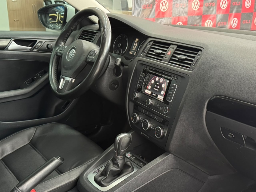 volkswagen jetta 2.0 comfortline flex 4p tiptronic automatico 20148
