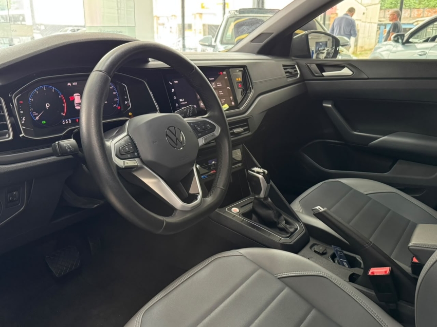 volkswagen nivus 1.0 200 tsi total flex highline automatico 4p 20245