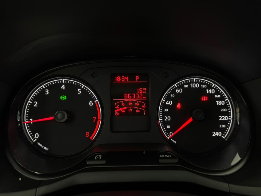 volkswagen voyage 1.6 16v msi totalflex 4p automatico flex 202111