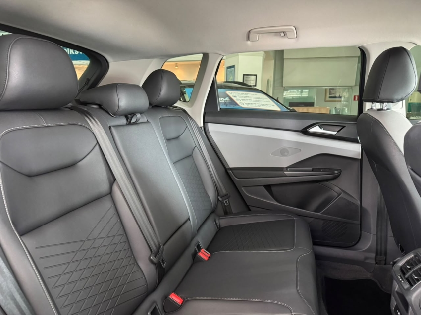volkswagen taos 1.4 250 tsi total flex comfortline automatico 4p 202310