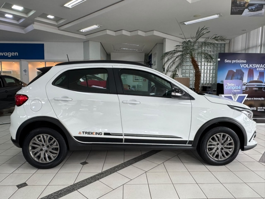 fiat argo 1.3 firefly flex trekking manual 4p 20203