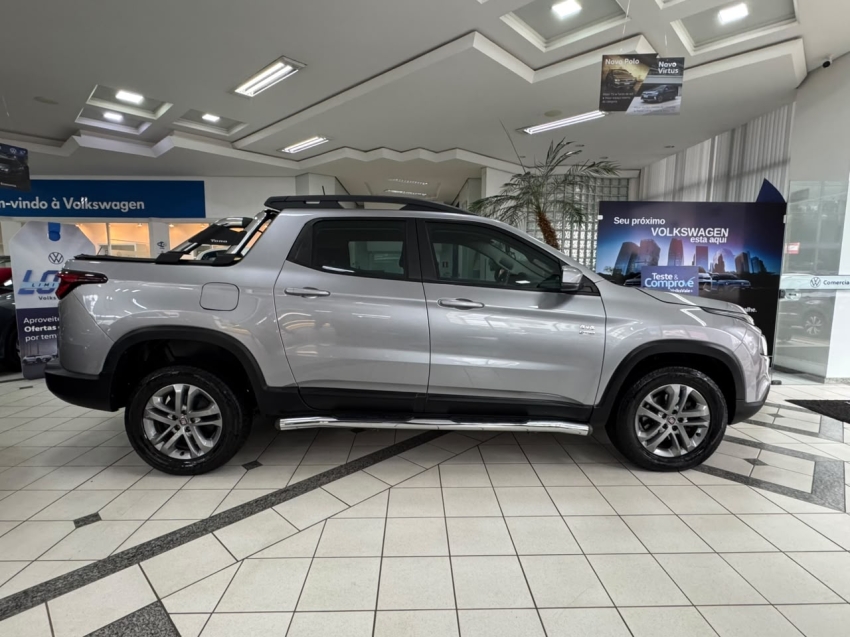 fiat toro 2.0 16v turbo diesel freedom 4wd at9 4p automatico 20203