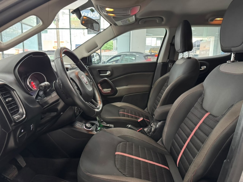 fiat toro 2.0 16v turbo diesel freedom 4wd at9 4p automatico 20205