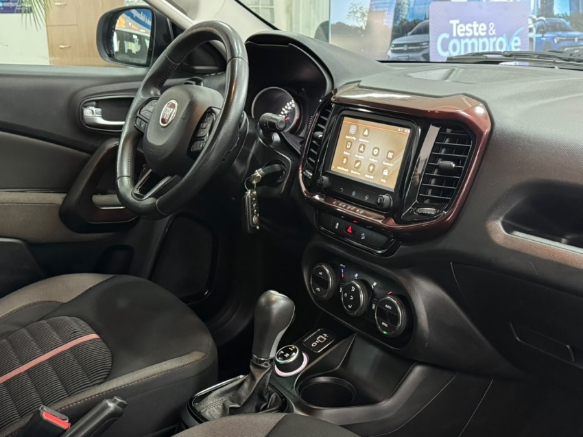 fiat toro 2.0 16v turbo diesel freedom 4wd at9 4p automatico 20208