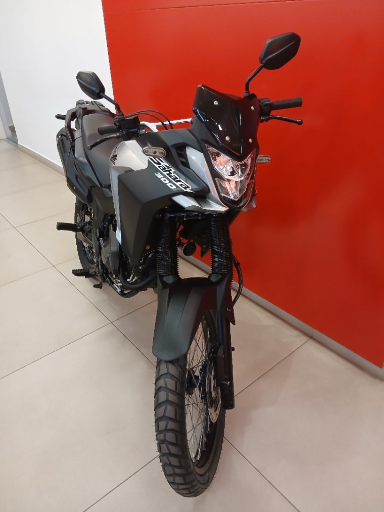 honda xre 300 sahara 293 1p 20251