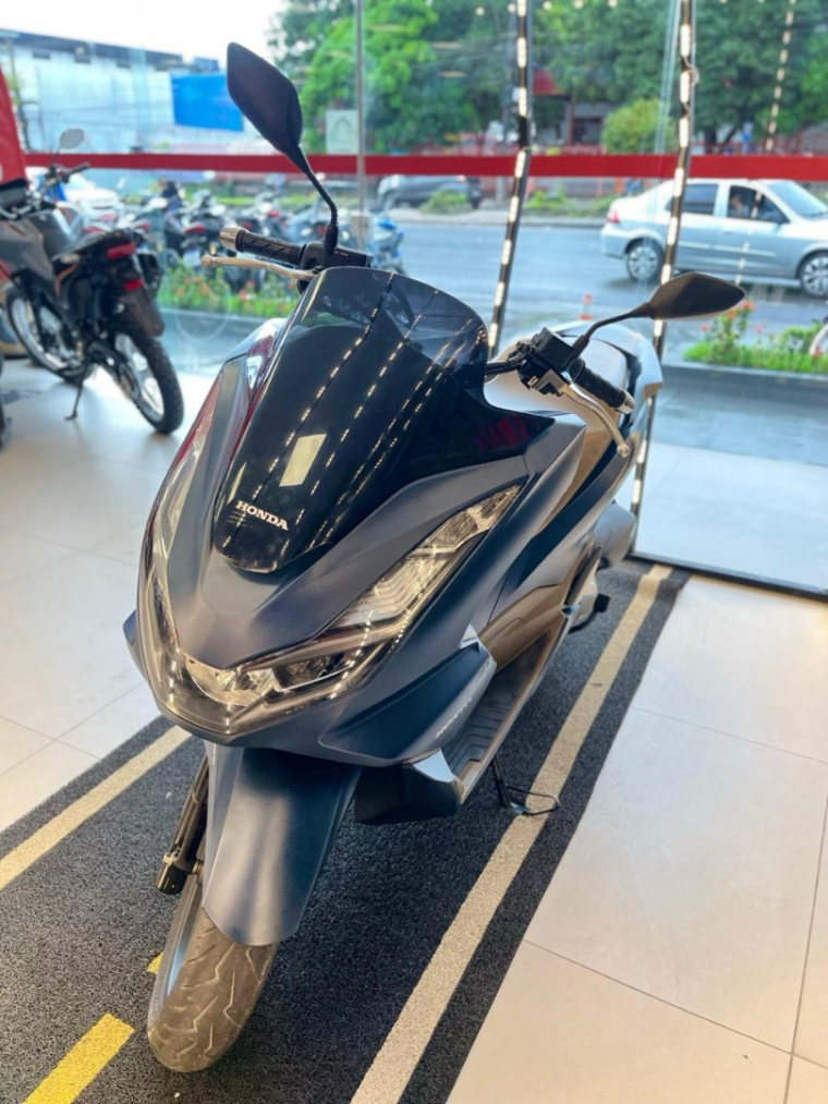 honda pcx 160 dlx abs 156 gasolina 1p automatico 2023