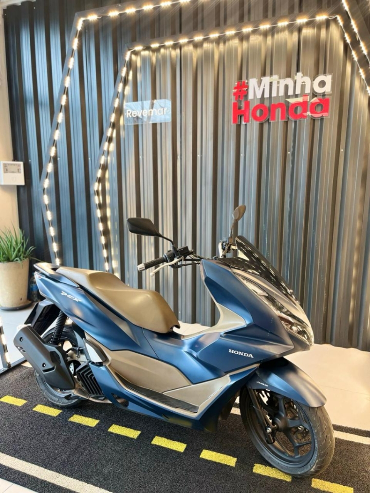 honda pcx 160 dlx abs 156 gasolina 1p automatico 2023