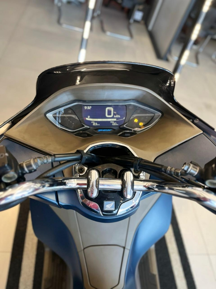 honda pcx 160 dlx abs 156 gasolina 1p automatico 2023