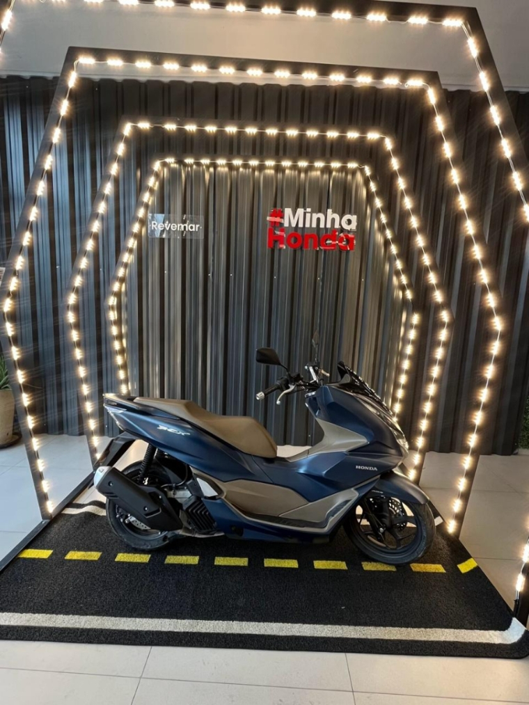 honda pcx 160 dlx abs 156 gasolina 1p automatico 2023 honda pcx 160 dlx abs 156 gasolina 1p automatico 2023